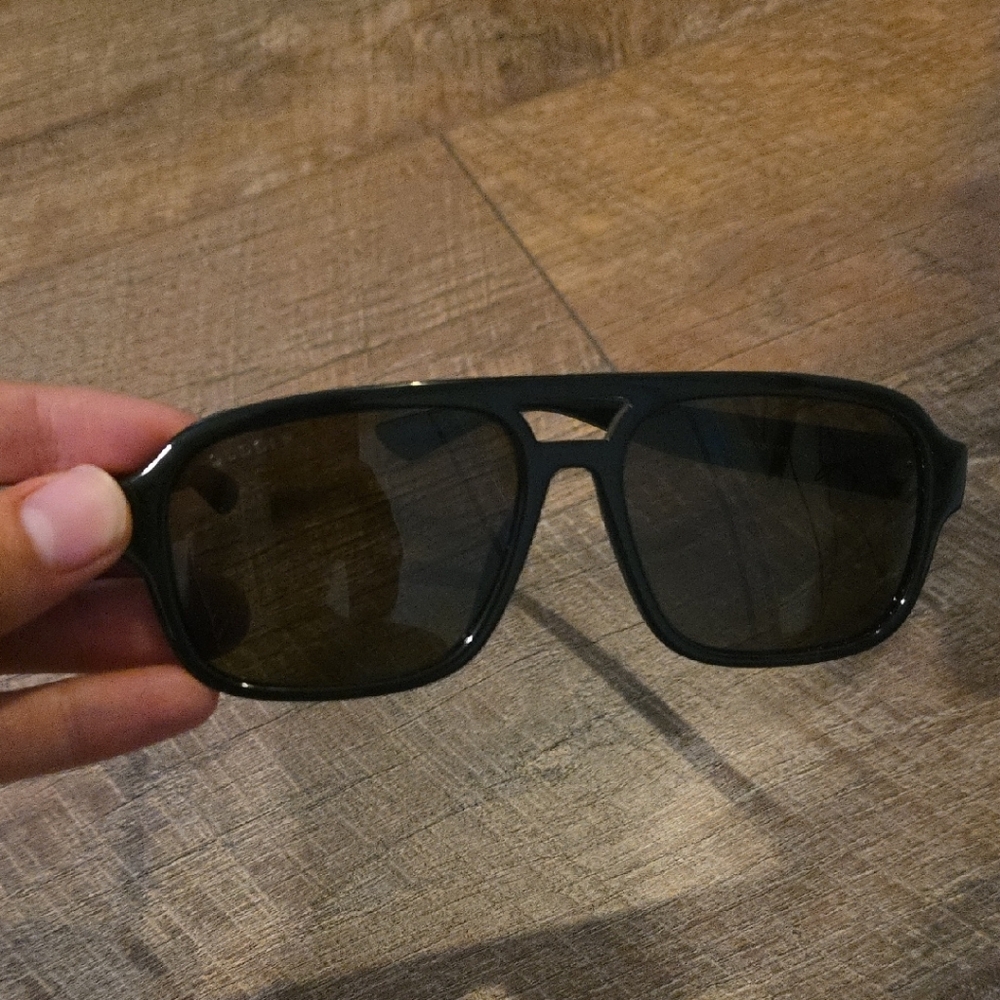 Stylish Black Sunglasses